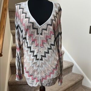 White House Black Market Chevron Patterned V-Neck Sweater size S
